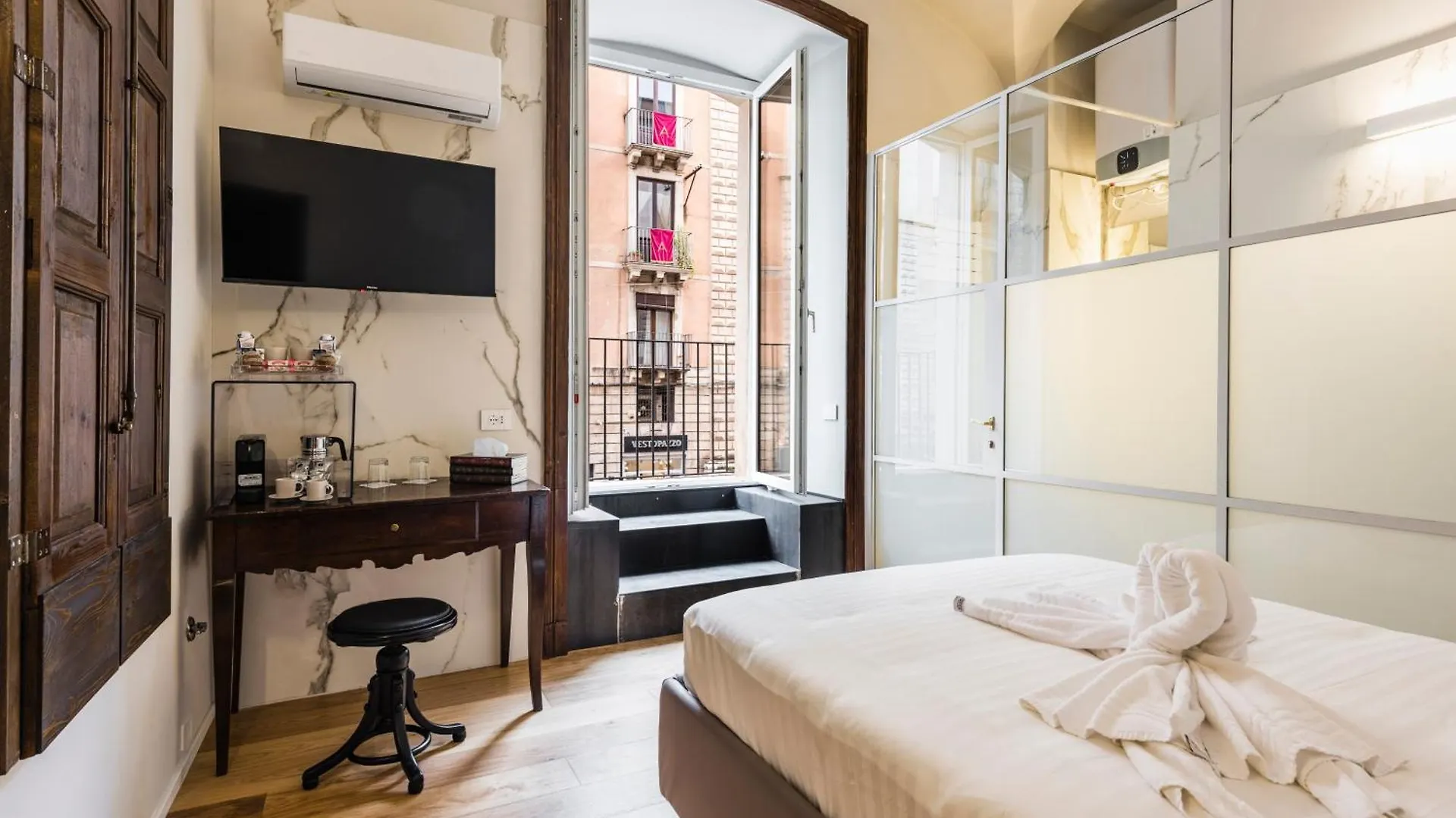 Rg9 Room Catânia